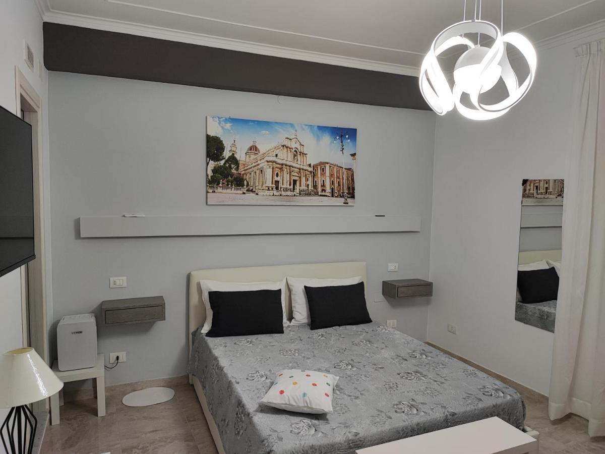 Cataleya 2 Hotel Catania Bagian luar foto