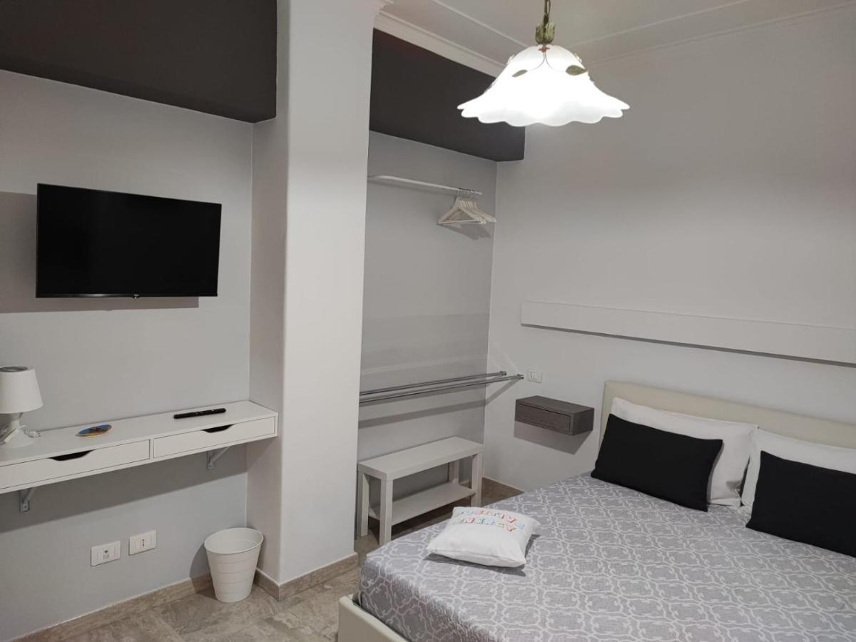 Cataleya 2 Hotel Catania Bagian luar foto